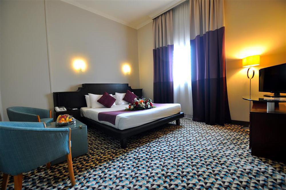 Golden Tulip Hotel